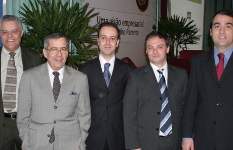 2007 – Evento Visão Empresarial – Paulo Henrique Amorim, Rodrigo Florenzano, Rodrigo Turra, Ney Braga Alves 2007 - Evento Visão Empresarial - Paulo Henrique Amorim, Rodrigo Florenzano, Rodrigo Turra, Ney Braga Alves