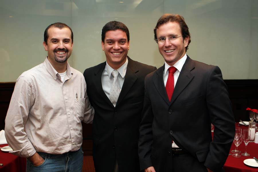 2007 – Associados ADVB-PR – Raphael Muller, Carlos Rosenmann 2007 - Associados ADVB-PR - Raphael Muller, Carlos Rosenmann