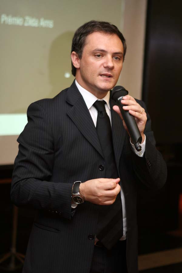 2007 – Associados ADVB-PR – Rodrigo Turra 2007 - Associados ADVB-PR - Rodrigo Turra