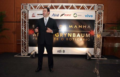 2008 - Estrela da Manhã - Artur Grynbaum