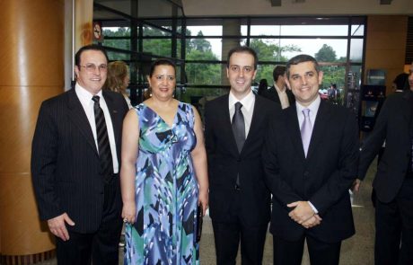 2009 – Top de Marketing – Joanir Zonta e esposa, Rodrigo Florenzano e Ronie Pires 2009 - Top de Marketing - Joanir Zonta e esposa, Rodrigo Florenzano e Ronie Pires