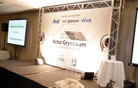 2011 - Estrela da Manhã - Artur Grymbaum