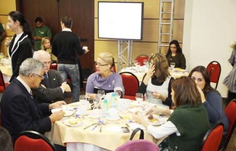 2011 - Palestra com Michael Solomon