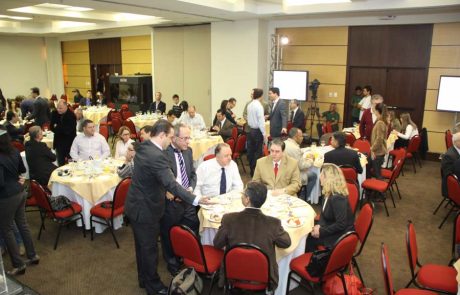 2011 - Palestra com Michael Solomon