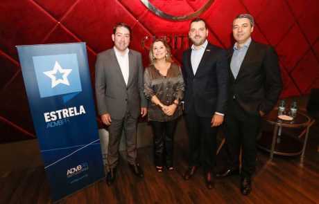 2018 – Estrela da Manhã – Luiz Pedrucci Bessa – carolina Zattar – Eduardo Jaime – Caique Ferreira 2018 - Estrela da Manhã - Luiz Pedrucci Bessa - carolina Zattar - Eduardo Jaime - Caique Ferreira