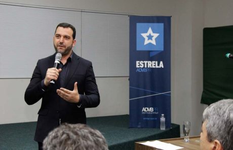2018 – Estrela da Manhã – Ponta Grossa – Caique Ferreira – Eduardo Jaime 2018 - Estrela da Manhã - Ponta Grossa - Caique Ferreira - Eduardo Jaime