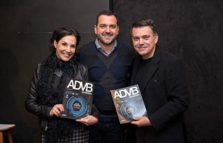 2018 – Lançamento Anuário – Ney Braga Alves – Rebecca Alpembaum – Roger Rieer 2018 - Lançamento Anuário - Ney Braga Alves - Rebecca Alpembaum - Roger Rieer