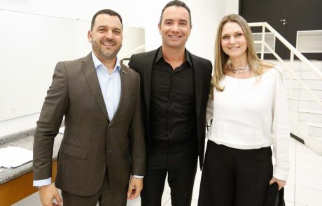 2018 – Top de Marketing – Eduardo Jaime – Cynthia Martins – Marco Luque 2018 - Top de Marketing - Eduardo Jaime - Cynthia Martins - Marco Luque