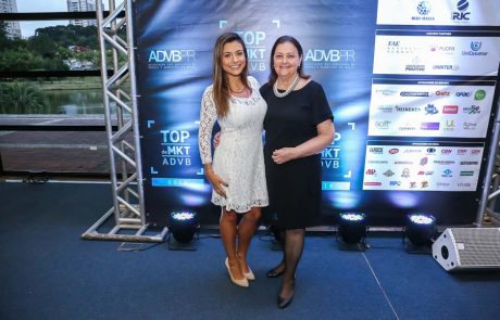 2018 – Top de Marketing – Claudia Meneses 2018 - Top de Marketing - Claudia Meneses
