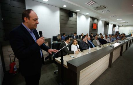 2019 – Estrela da Manhã – Maringá -Flavia Guetter – Ney Braga Alves 2019 - Estrela da Manhã - Maringá -Flavia Guetter - Ney Braga Alves