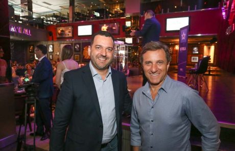 2019 – Estrela da Manhã – Curitiba – Helio Rotenberg – Claudio Shimoyama – Ney Braga Alves – Eduardo Jaime 2019 - Estrela da Manhã - Curitiba - Helio Rotenberg - Claudio Shimoyama - Ney Braga Alves - Eduardo Jaime