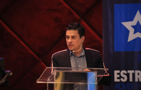 2024 – Estrela da Manhã com Gil Giardelli 2024 – Estrela da Manhã com Gil Giardelli